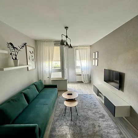 Jarzebinowa Premium Near Warsaw-modlin Airport *